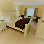 Hollywood Celebrity Hotel