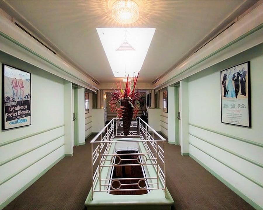 Hollywood Celebrity Hotel